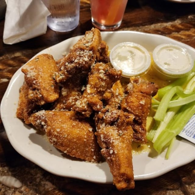 Garlic Parm Wings.